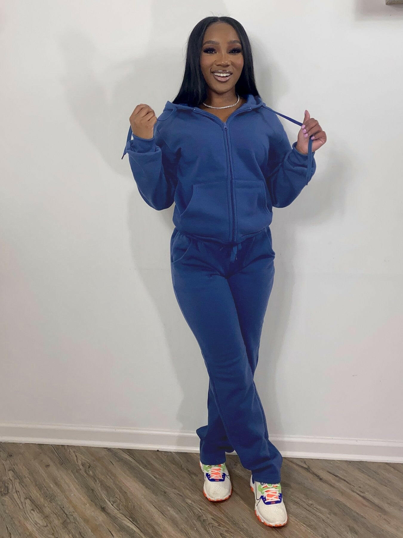 Women Sweatsuit Set 2 Piece Outfits Casual Hoodies Tops And Sweatpants Jogger Tracksuits Loose Trousers.