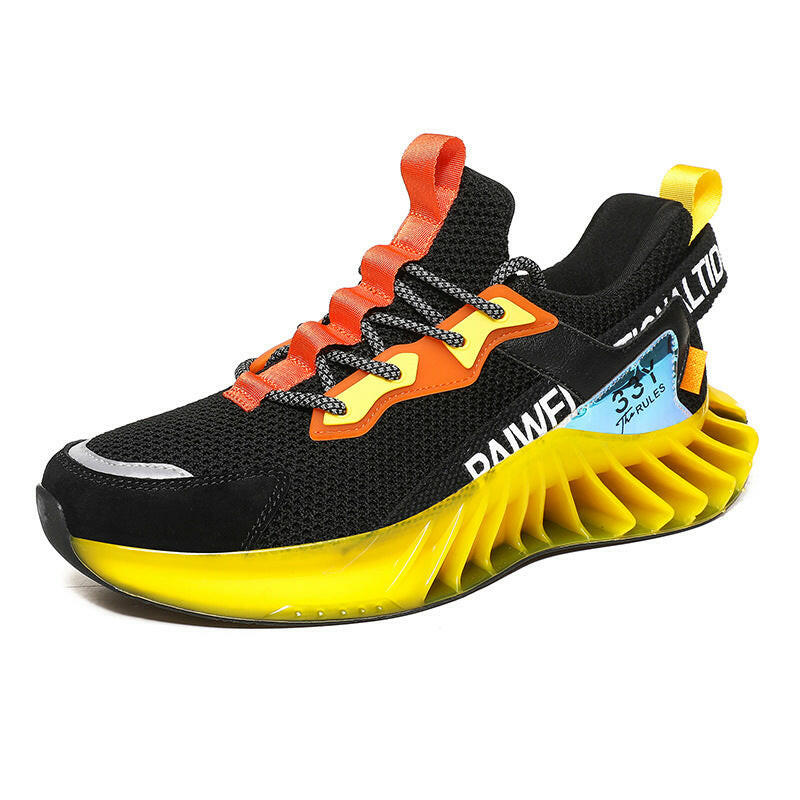 Blade shoes in large size for men.