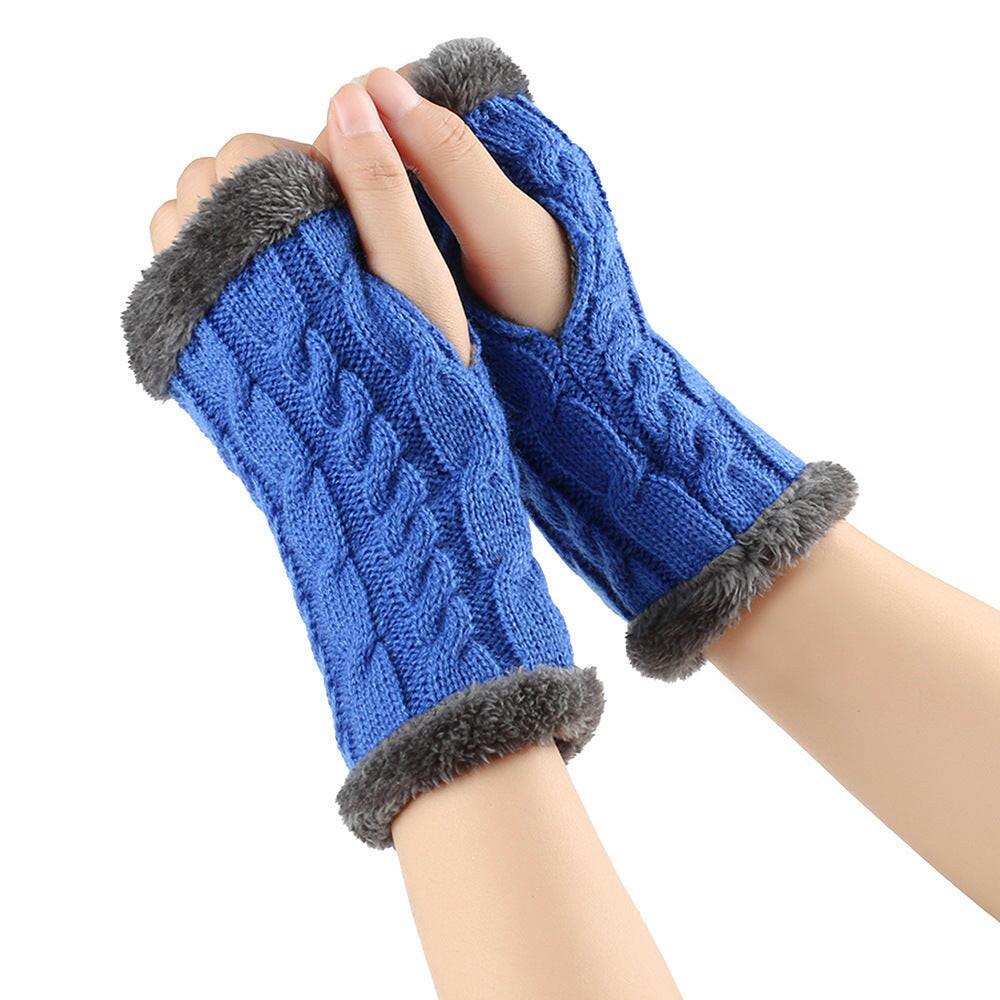 Winter Plush Gloves Twist Knitted Fingerless Fleece Gloves Women Warm Thickened Woolen Gloves.