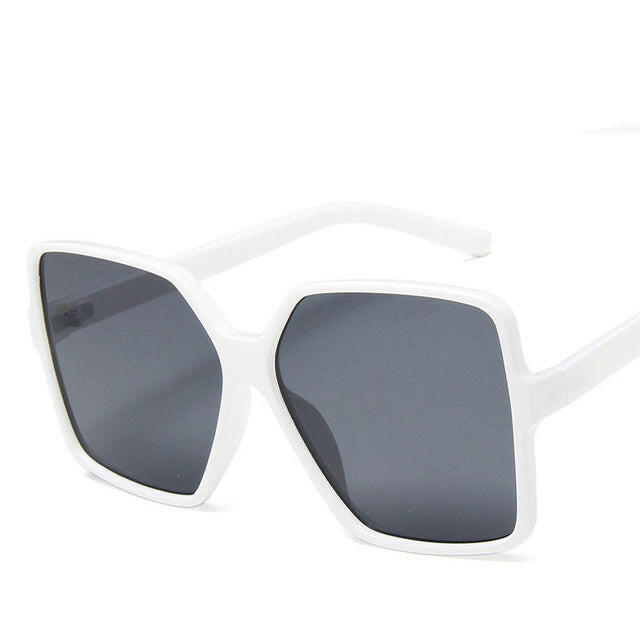 Trendy Sunglasses Fashion Men And Women Big Frame Sunglasses.