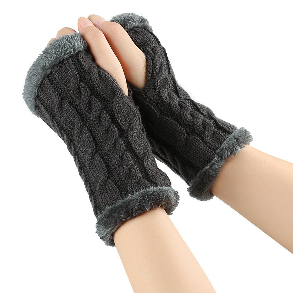 Winter Plush Gloves Twist Knitted Fingerless Fleece Gloves Women Warm Thickened Woolen Gloves.