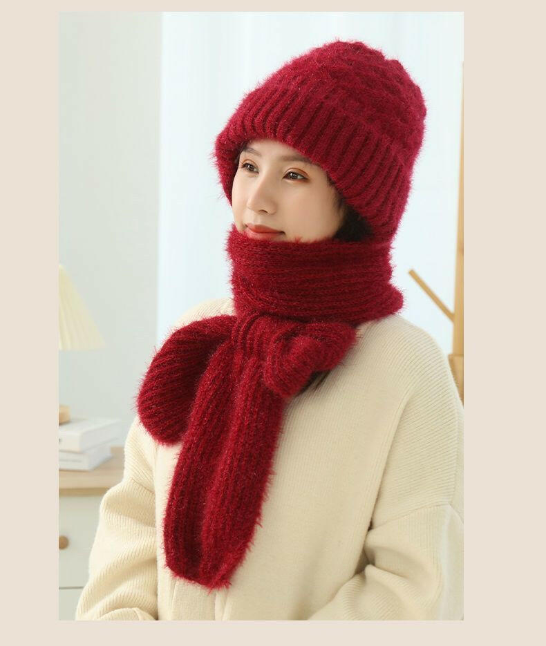 Women's Fleece-lined Scarf And Hat Winter Warm Knitted Hat Scarf.