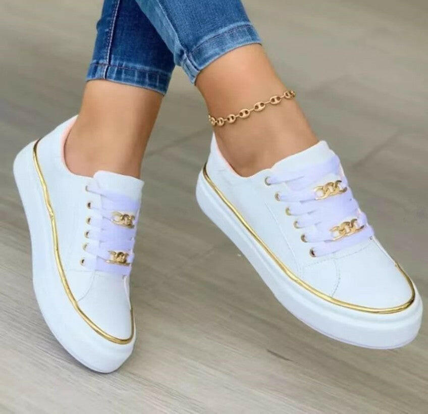Chain Flats Shoes Thick Bottom Loafers For Walking Sports Shoes For Women.