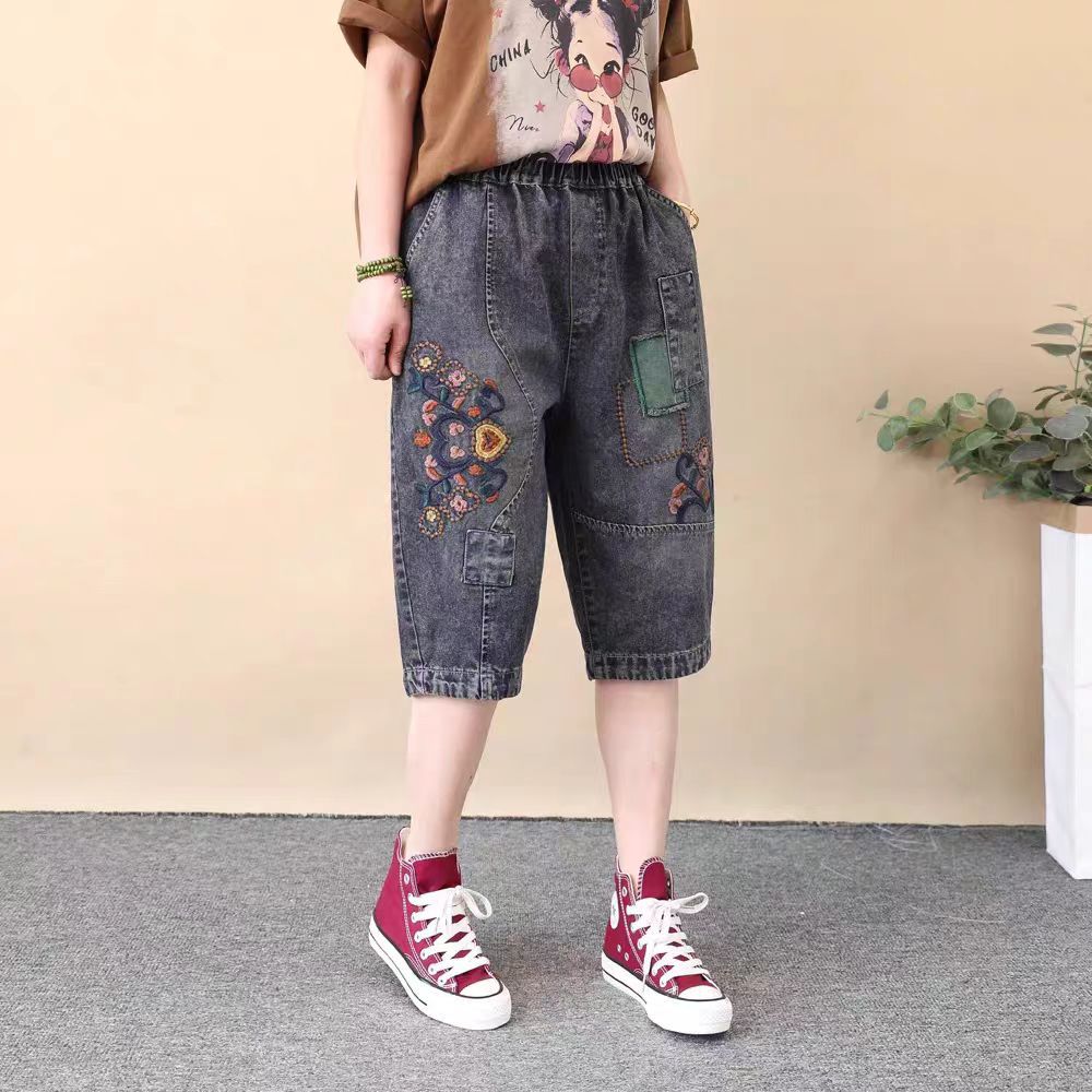 Vintage Ethnic Style Small Embroidered Denim Versatile Women's Loose Plus Size Heart Embroidered Capri Pants Thin