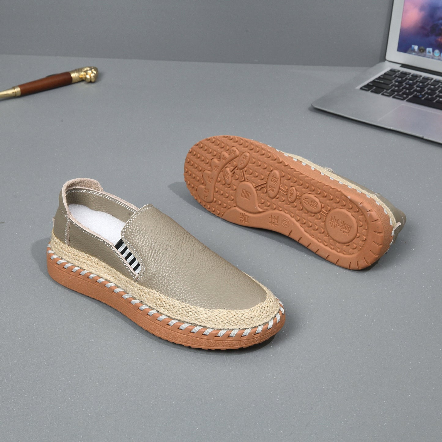 Handmade leather sewn massage shoe toe layer cowhide casual fisherman one foot men's shoes
