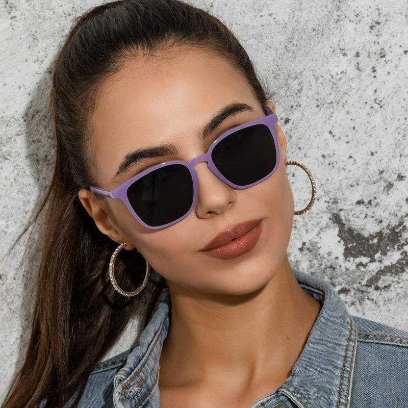 Simple Retro Sunglasses For Men And Women.
