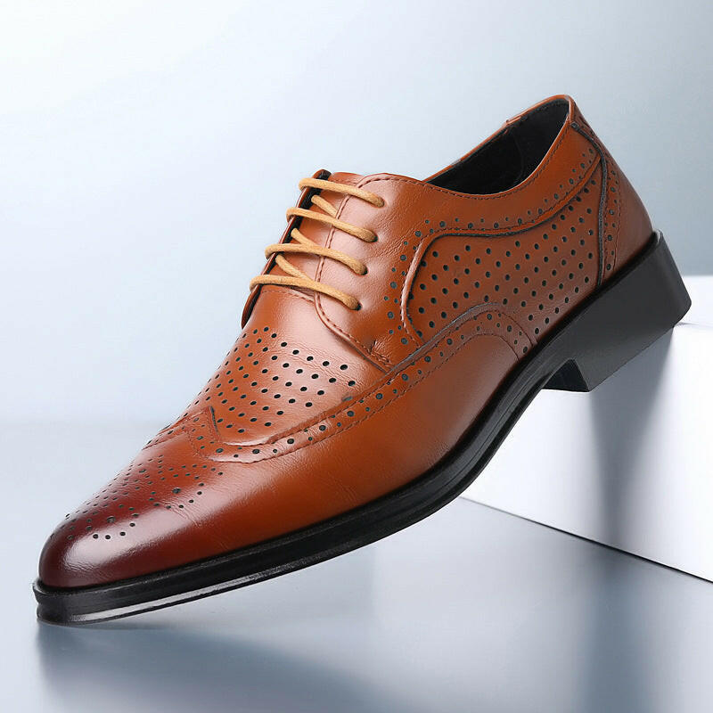 Block Carved Casual Leather Shoes For Men.