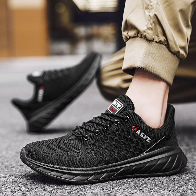 Men's Lightweight Fashion Trendy Sneakers.