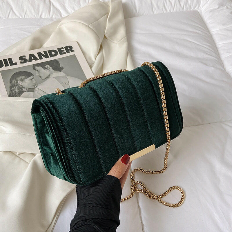 One Shoulder Velvet Chain Crossbody Bag.