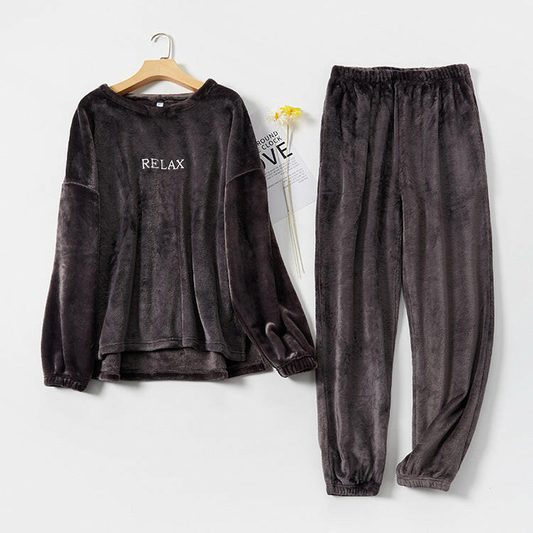 Flannel Pajamas Sets Winter Home Clothes For Women Men Sleepwear Couple.