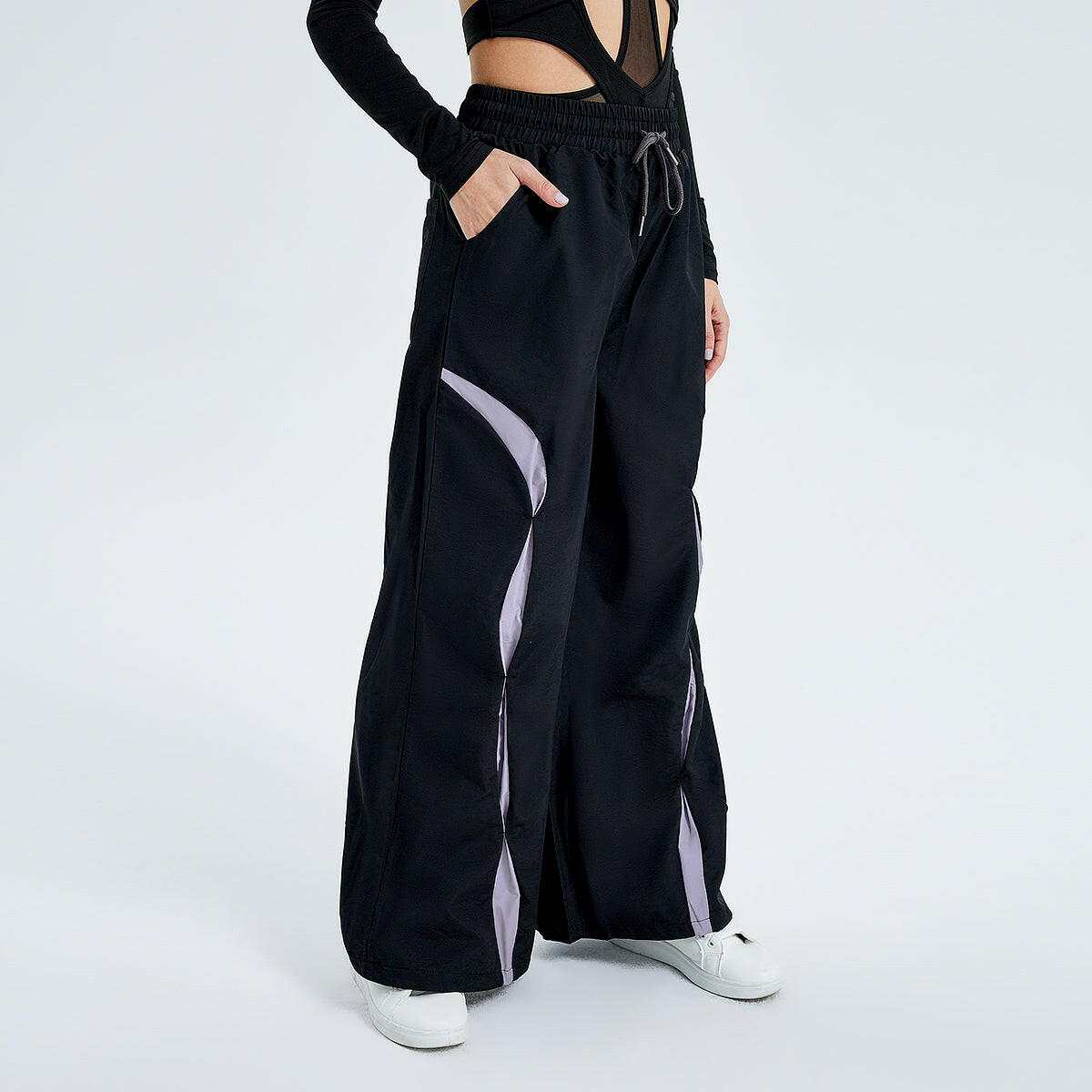 Sports Fashion High Waist Lace-up Color Contrast Breasted Loose Casual Woven Pants.