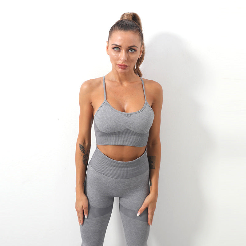 Women's Seamless Knitted Sling Sports Bra Yoga Suit.