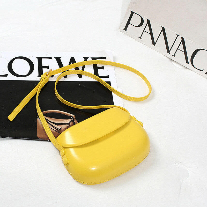 Candy Color Cute Shell Bag Ins Fashion Saddle Bags Women Shoulder Messenger Bag.
