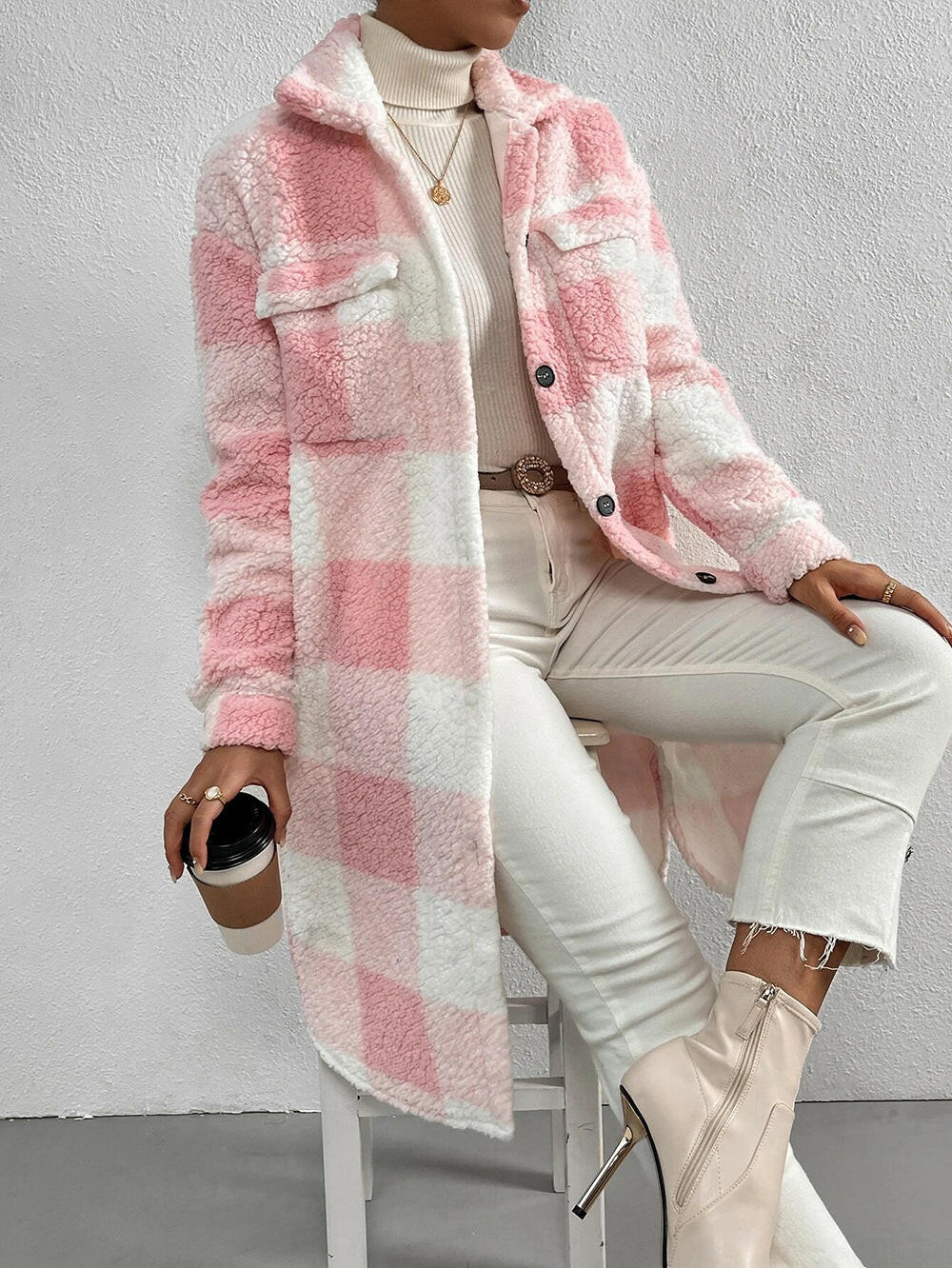 Button Lapel Plush Plaid Coat Loose.