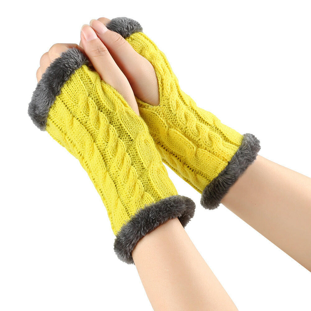 Winter Plush Gloves Twist Knitted Fingerless Fleece Gloves Women Warm Thickened Woolen Gloves.