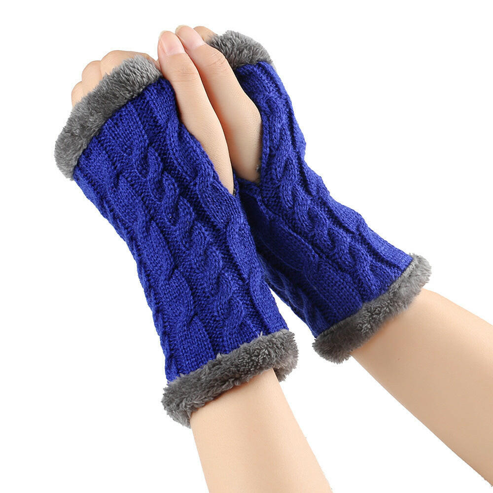 Winter Plush Gloves Twist Knitted Fingerless Fleece Gloves Women Warm Thickened Woolen Gloves.