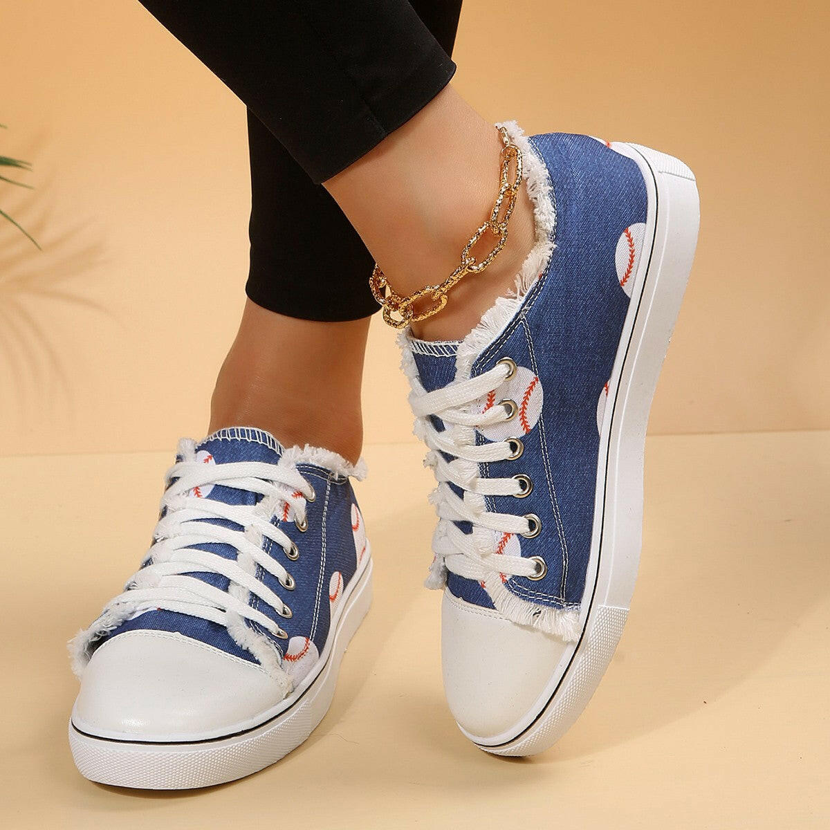 Casual Flat Canvas Shoes Flowers Lace-up Flowers Print Loafers Women Walking Shoes.
