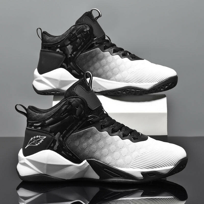 Men's Mid-Top Gradient Mesh Breathable Sneakers.