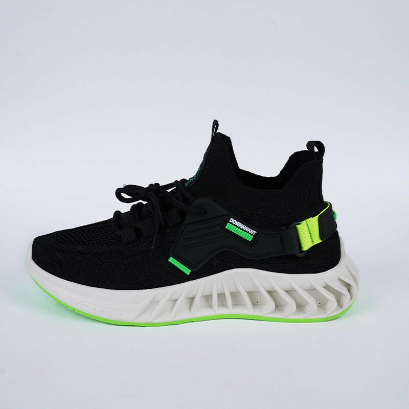Men's Fashion Trendy Breathable Flyknit Sports Casual Shoes.