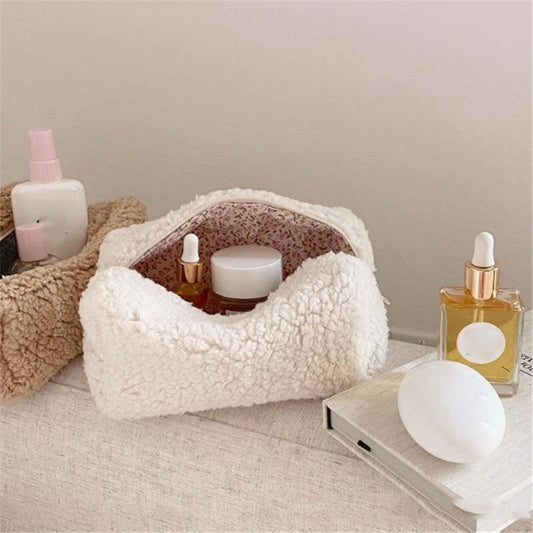 Zipper Plush Cosmetics Storage Bag.