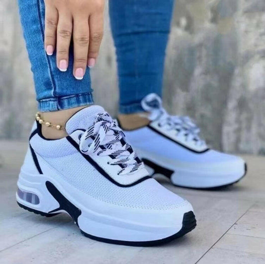Sports Shoes Women SneakersThick Sole Mesh Breathable Casual Lace-Up Shoes.