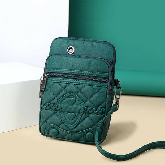 Strapped Shoulder Bags Are Fashionable In Europe And America..