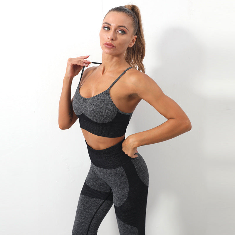 Women's Seamless Knitted Sling Sports Bra Yoga Suit.