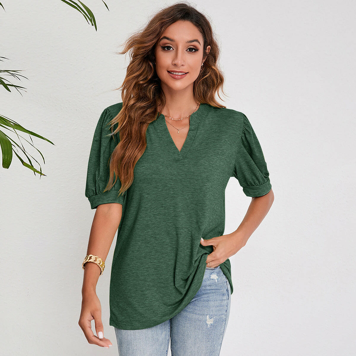 Women's Pleated Puff Sleeve Tops Summer V Neck T Shirts Casual Loose Blouses.